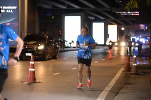 BIB: 121
                            <button type="button" onclick="openModal(18733362)" class="btn btn-primary btn-sm float-right btn-popup" data-toggle="modal" data-target=".modal-high-quality">
                        <i class="fas fa-shopping-cart"></i> Add to Cart
                    </button>
                                            <button type="button" onclick="isThisMe(18733362, true)" class="btn btn-success btn-sm float-right btn-popup btn-isme hidden" data-toggle="tooltip" data-placement="bottom" title="นี่คือรูปของคุณใช่ไหม คลิกที่นี่เพื่อเอาเข้าอัลบั้ม">
                        <i class="fas fa-plus"></i> Add to album
                    </button>
                    <button type="button" onclick="isThisMe(18733362, false)" class="btn btn-warning btn-sm float-right btn-popup btn-isnotme hidden">
                        <i class="fas fa-ban"></i> Remove from album
                    </button>